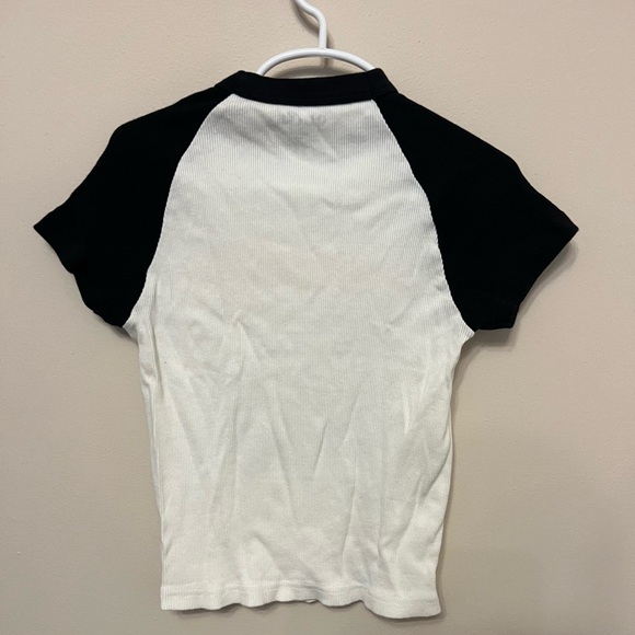 Brandy Melville Graphic Baby Tee - Picture 2 of 2